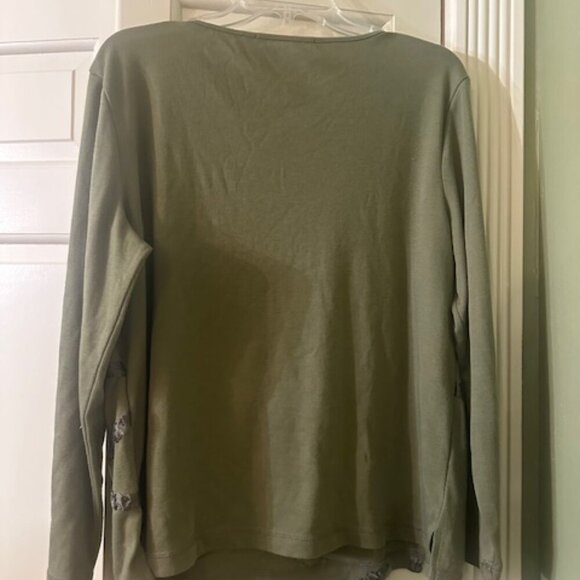 Long Sleeved Green T Shirt - Picture 2 of 2